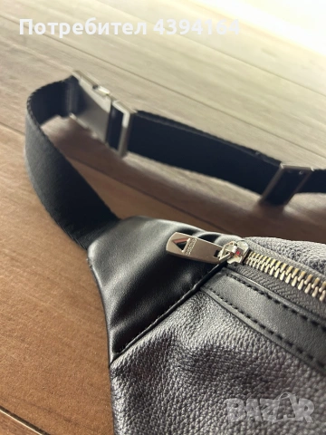 Мъжка чанта GUESS, снимка 3 - Чанти - 53258918