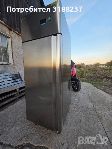 Професионален хладилник 60/40 см., снимка 5 - Хладилни витрини и фризери - 52255518