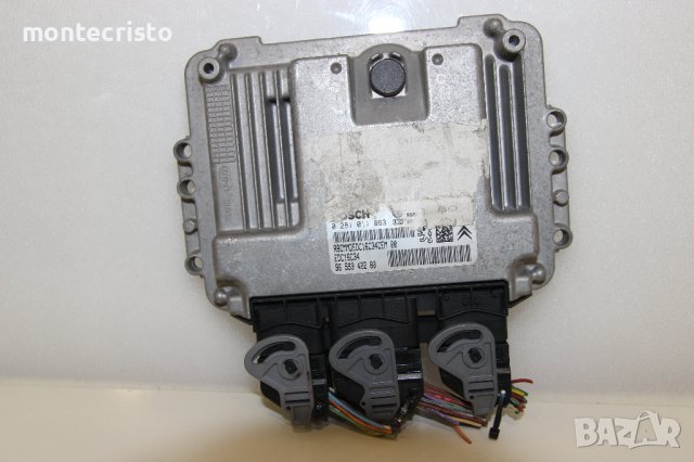 Моторен компютър ECU Peugeot 307 / 0 281 011 863 / 0281011863 / 96 593 422 80 / 9659342280