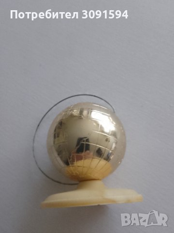 Руски настолен глобус с надпис  12 апреля 1961г. произведен по случай излитането на Юрий Гагарин., снимка 9 - Антикварни и старинни предмети - 43717173