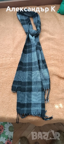 Зимен черен мъжки шал, снимка 2 - Шалове - 53174663