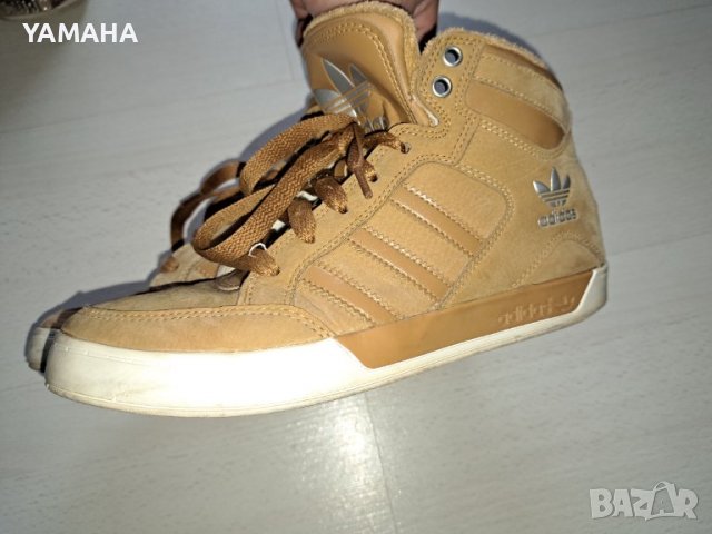 Adidas  Дамски  Обувки 38, снимка 2 - Дамски боти - 39560301