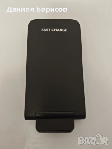 Безжично зарядно-стойка 3-в-1 за iPhone/Samsung, Apple Watch и AirPods, снимка 2 - Безжични зарядни - 52583237