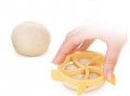 Пластмасова форма резец за направа на хлебчета Земели Земел , снимка 2