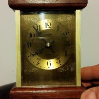 Стар настолен часовник,жокер, снимка 1 - Антикварни и старинни предмети - 36460968