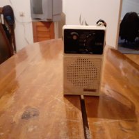 Старо радио,радиоприемник New National, снимка 1 - Други ценни предмети - 28198613