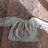 Автентична къса риза от народна носия, снимка 1 - Антикварни и старинни предмети - 43044933