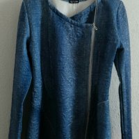 Синьо сако от релефен плат, снимка 2 - Сака - 32911047