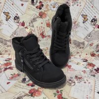 Дамски зимни обувки с топла вата в черен цвят модел:B3104-1 black, снимка 3 - Дамски боти - 43086424