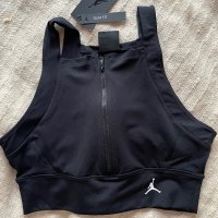 Оригинално бюстие Air Jordan Nike , снимка 1 - Корсети, бюстиета, топове - 39662586