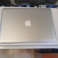 Лаптоп Apple MacBook Pro A1278 В перфектно състояние. С кашон книжки, документи, зарядно. Батерията , снимка 7 - Лаптопи за дома - 44890863