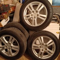 Продавам комплект гуми с джанти , снимка 2 - Гуми и джанти - 43777646
