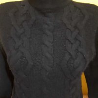 Дебел къс пуловер ,,BENETTON" р-р S, снимка 2 - Блузи с дълъг ръкав и пуловери - 35365914