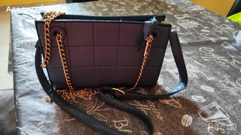 малка дамска чанта, снимка 1