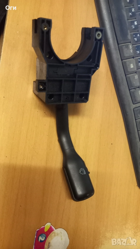 Лостче чистачки за Ауди А4 комби 8D9 953 503 E, снимка 1