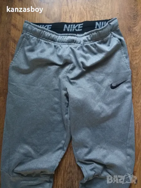nike therma fit - страхотно мъжко долнище M-размер МАЛКО ПО КЪС МОДЕЛ, снимка 1