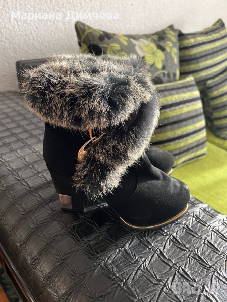 НОВИ!Елегантни дамски боти от естествен велур и естествен пух, снимка 1