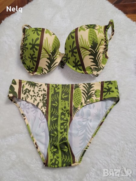 Дамски костюм от две части, снимка 1