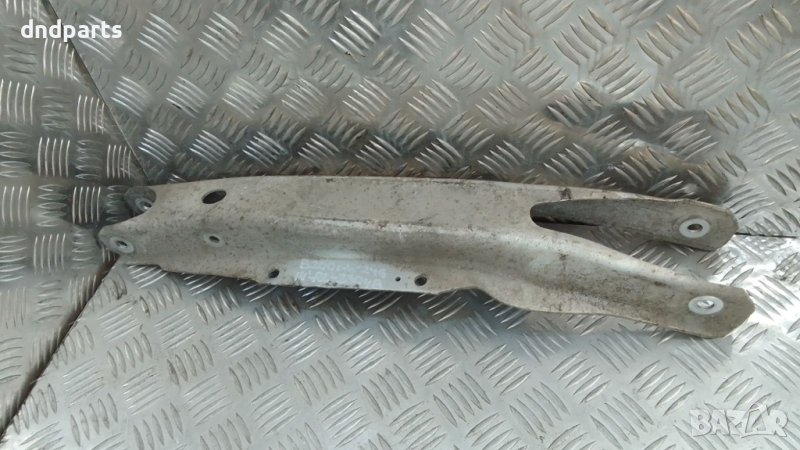 Носач Mercedes B200i W246 2014г.(заден ляв)	, снимка 1