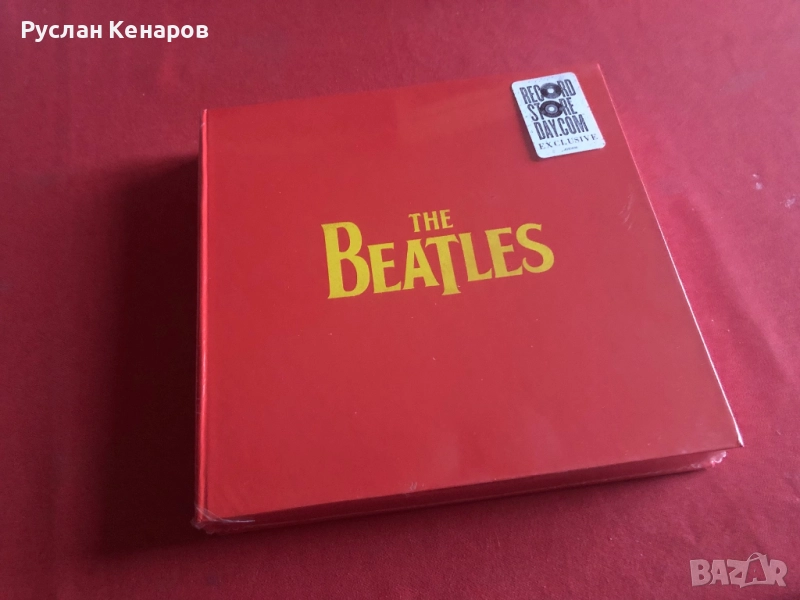 Бокс сет със сингли на THE BEATLES с 4 бр. x 7" винил 45 RPM , снимка 1