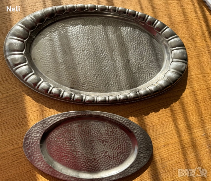  Две ретро плата с чукана повърхност, снимка 1