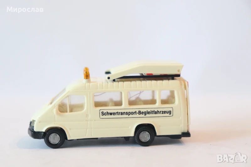 PRALINE  H0 1/87 FORD  ТЕЖКОТОВАРЕН ИЗВЪНГАБАРИТЕН ТРАНСПОРТ МОДЕЛ КОЛИЧКА, снимка 1