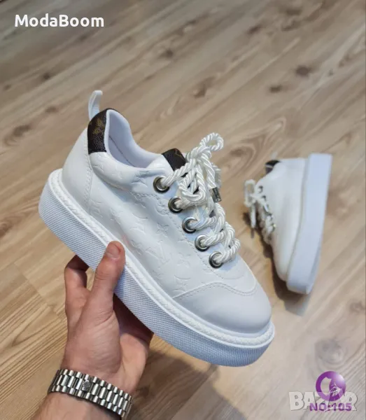 Louis Vuitton бели дамски маратонки , снимка 1