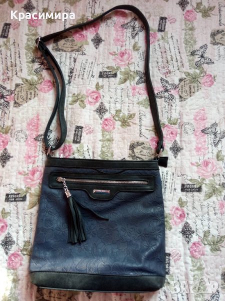 Тъмно синя дамска чанта, снимка 1