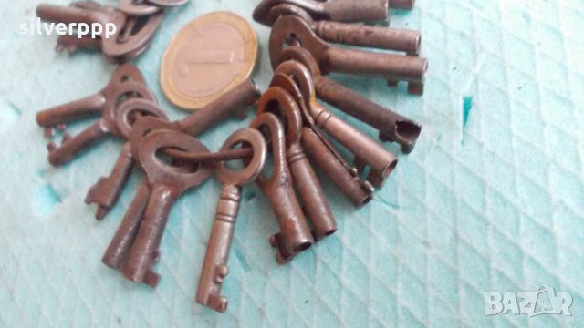  Малки ключета - 20 бр. , снимка 2 - Други ценни предмети - 27171356