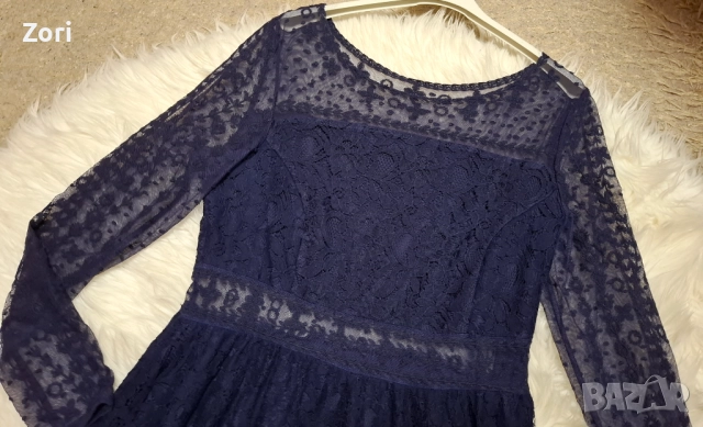 ИЗКЛЮЧИТЕЛНО КРАСИВА тъмносиня дантелена рокля, снимка 4 - Рокли - 52581579