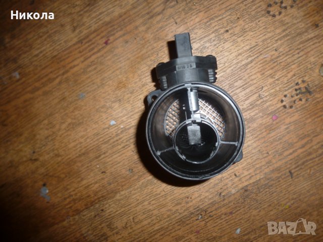 Дебитомер Голф 5 2.0 тд 0 281 002 461 Бош, снимка 3 - Части - 38591202