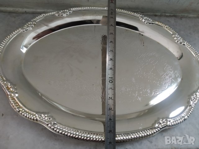 посребрен метален коплект-поднос с шест чашки, снимка 2 - Други ценни предмети - 37643336