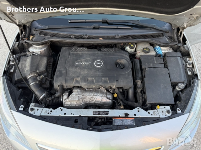 Opel Astra J 1.7 CDTI 110 к.с. 2010 г. - Бартер, снимка 6 - Автомобили и джипове - 52053355