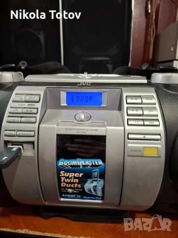 Продава се касетофон JVC RV-NB50. , снимка 4 - Радиокасетофони, транзистори - 53360055