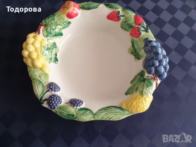 Италианска порцеланова фруктиера с релефни плодове, снимка 2 - Сервизи - 50130784