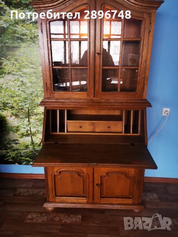 Писалище с витрина и вградена лампа, снимка 7 - Секции и витрини - 43899915