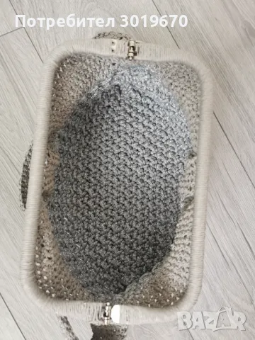 Плетена чанта, снимка 4 - Чанти - 47544419