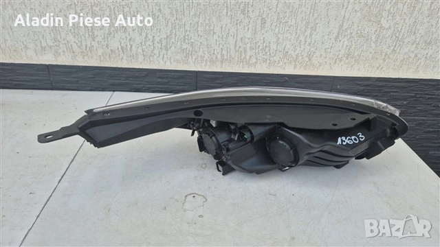 Ляв фар Kia Ceed година 2019 2020 2021 2022 2023 2024 код 92101J7051, 92101-J7051 , снимка 5 - Аксесоари и консумативи - 51917284