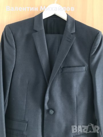 Графитен мъжки костюм  TNE KOOPLES, снимка 17 - Костюми - 38041247