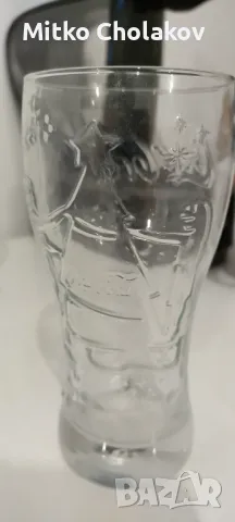 Продавам комплект 6 броя коледни чаши Кока-Кола, снимка 4 - Чаши - 49336351