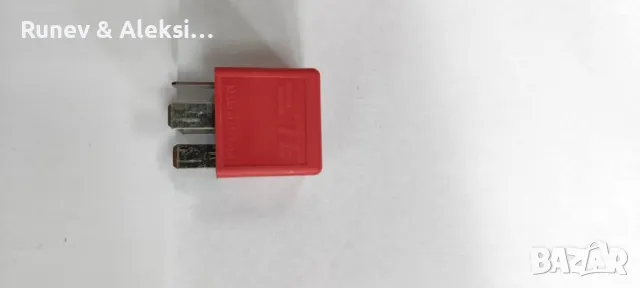 Оригинални релета и предпазители , снимка 6 - Части - 48738024