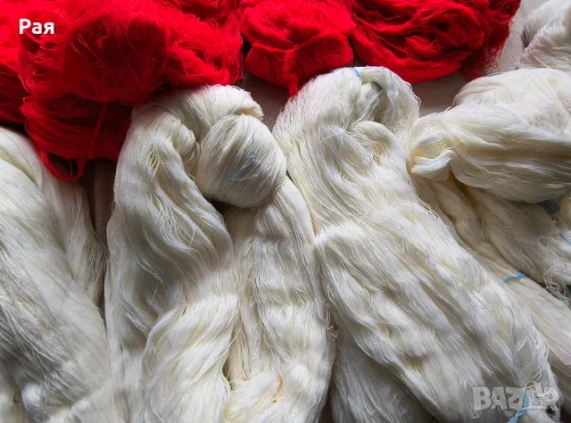 Прежда в бяло и червено , снимка 4 - Други - 49808929