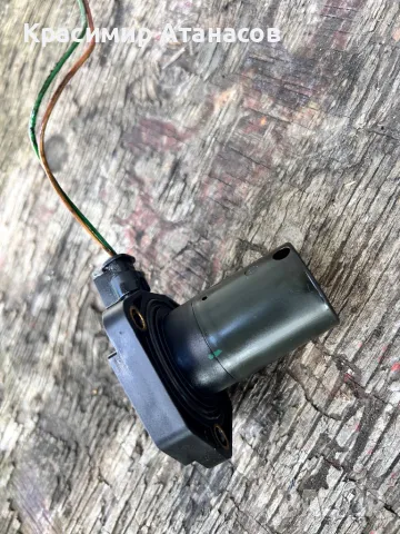 A6511530132. Датчик, ниво на маслото за Мерцедес Ц-класа W204. OM651, снимка 2 - Части - 50151828