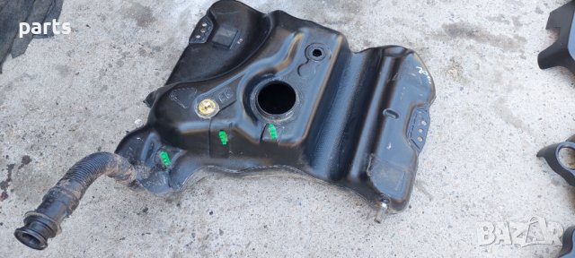 Резервоар 1.9JTD Фиат Мареа - Добло - Браво - Брава - Ланчия - Алфа Ромео N, снимка 4 - Части - 37199201