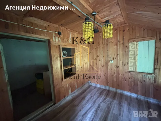 Едноетажна тухлена на гредоред в с. Дряновец , снимка 2 - Къщи - 50297296