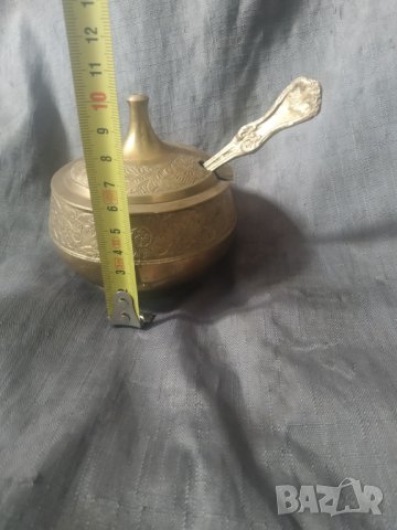 месингова захарница с лъжичка, снимка 2 - Други ценни предмети - 37416517