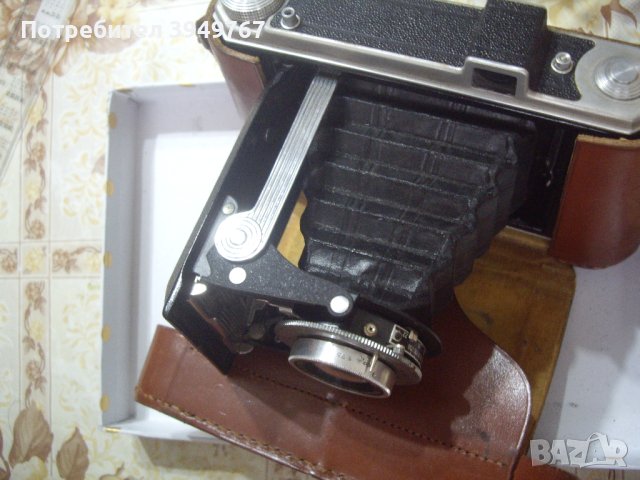 Стар фотоапарат''Кодак'', снимка 3 - Антикварни и старинни предмети - 43925623