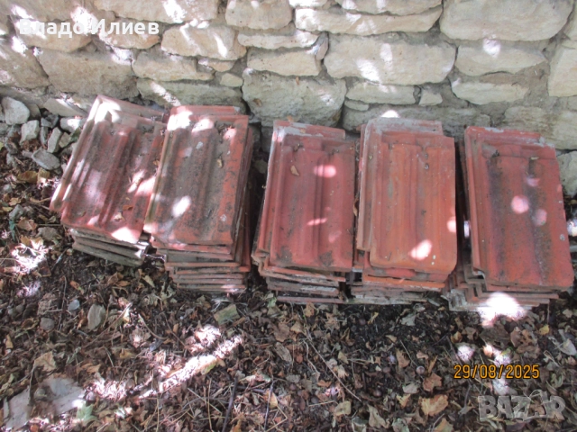 Керемиди /цигли/ едноканални употребявани 140 броя и турски керемиди 19 броя, снимка 2 - Строителни материали - 51484035