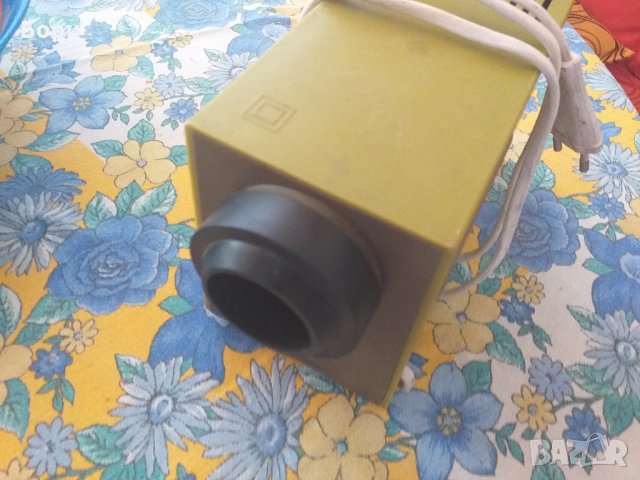  Прожектор за снимки Christine Moden Schnitt-Projektor, снимка 1 - Плейъри, домашно кино, прожектори - 27123882