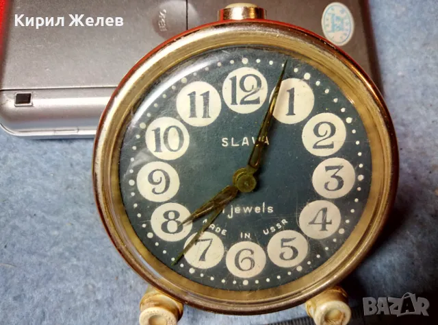 SLAVA 11 JEWELS MADE in USSR Стар КОЛЕКЦИОНЕРСКИ РУСКИ МЕХАНИЧЕН БУДИЛНИК СЛАВА 47762, снимка 5 - Антикварни и старинни предмети - 47656659